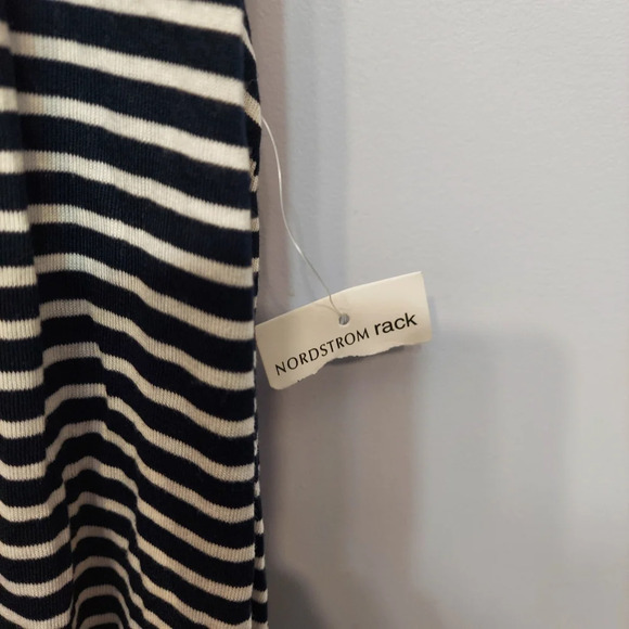 Joe fresh horizontal striped tank top Nordstrom med nwot layering cute flowy - Picture 6 of 7